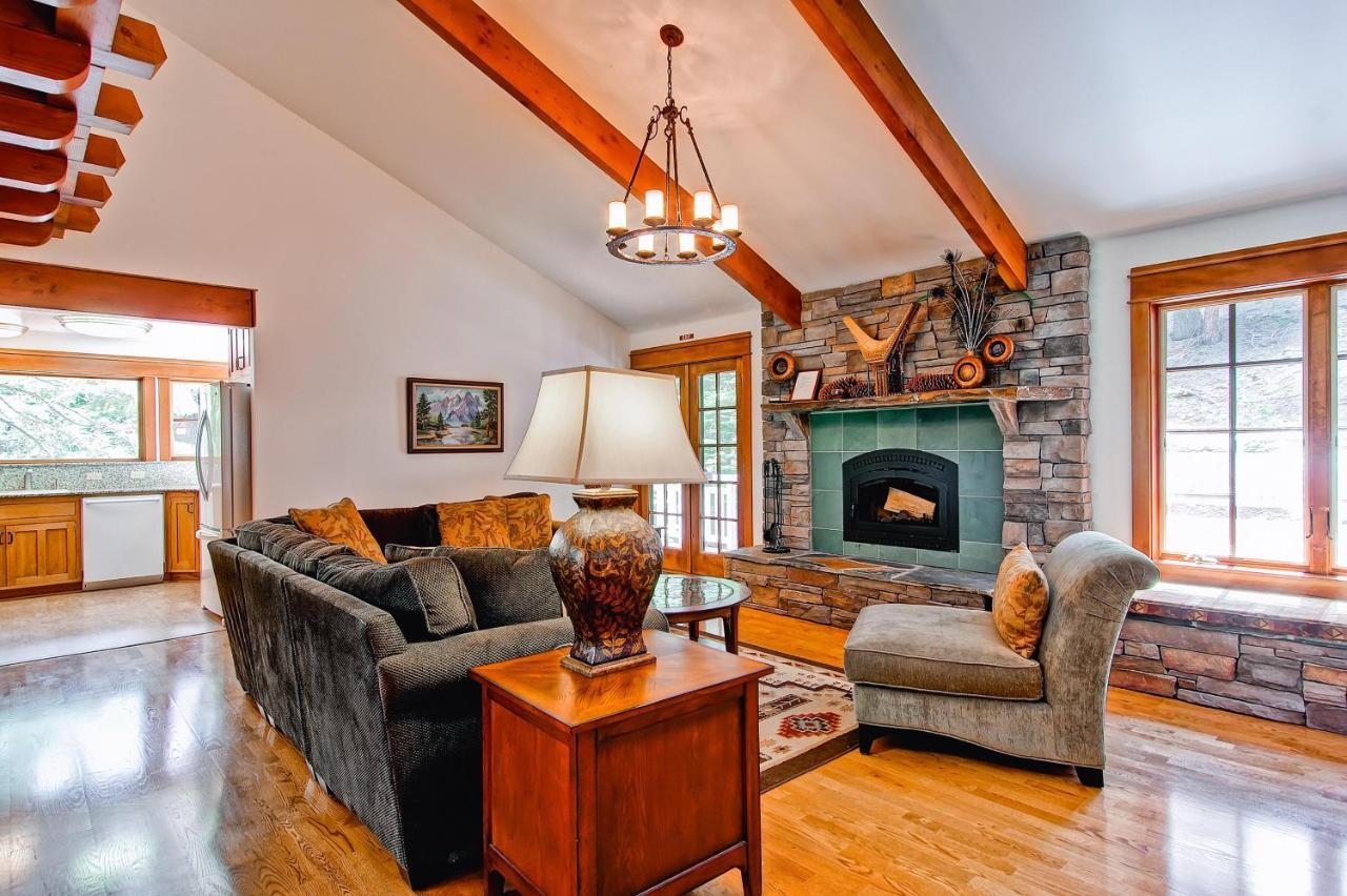 Ahwahnichi Lodge Yosemite West Zewnętrze zdjęcie