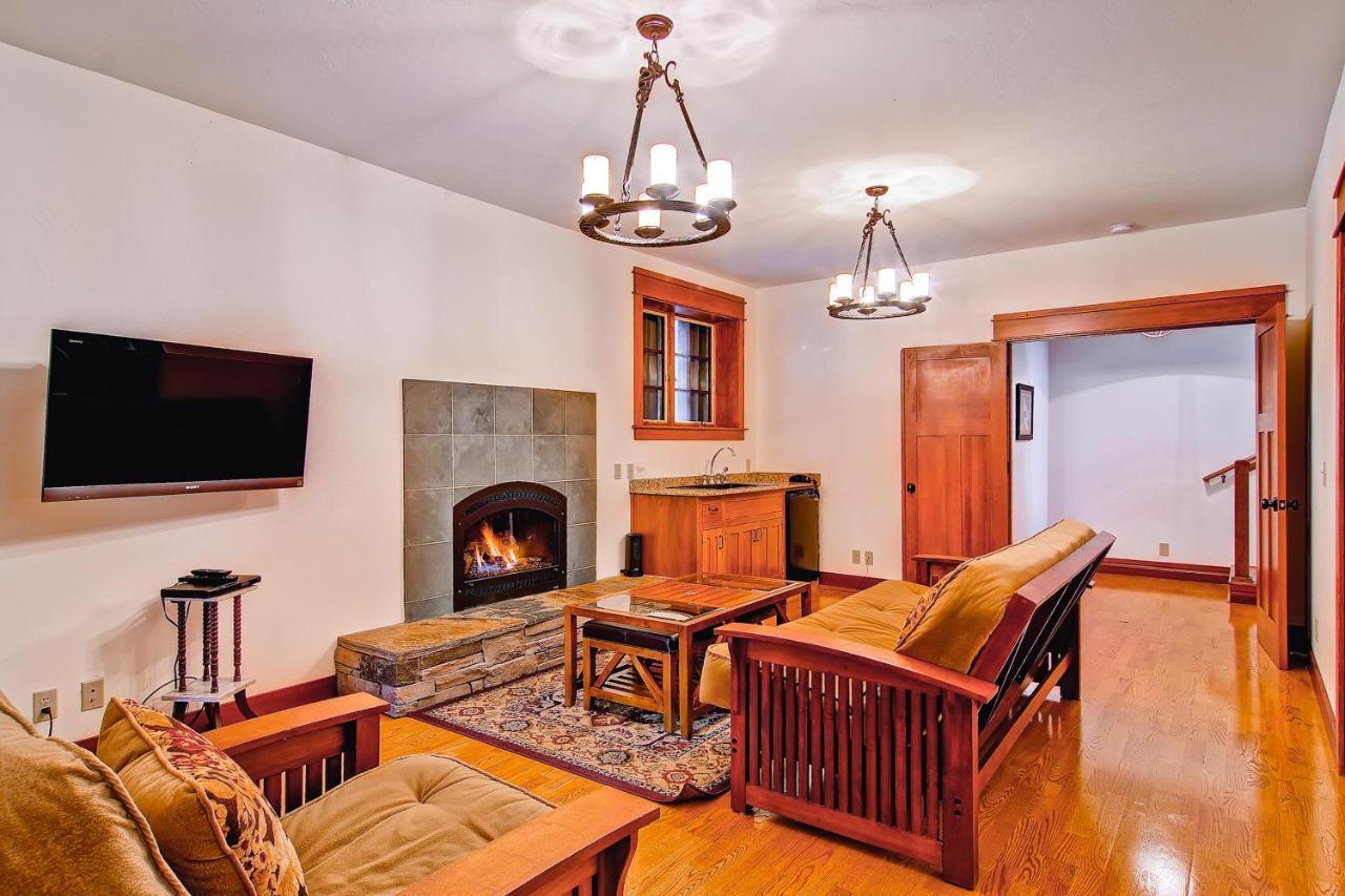 Ahwahnichi Lodge Yosemite West Zewnętrze zdjęcie